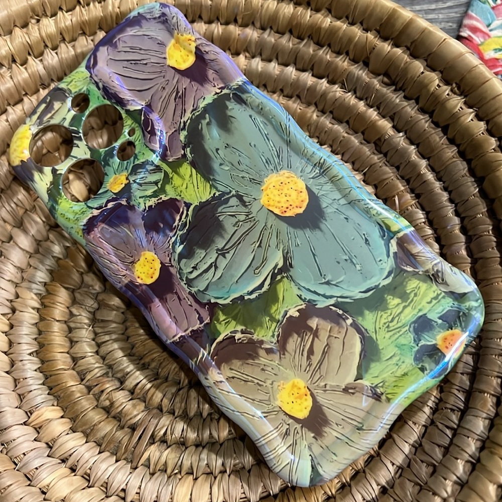 Silicone Wavy Floral Phone Case for iphone 13 Max